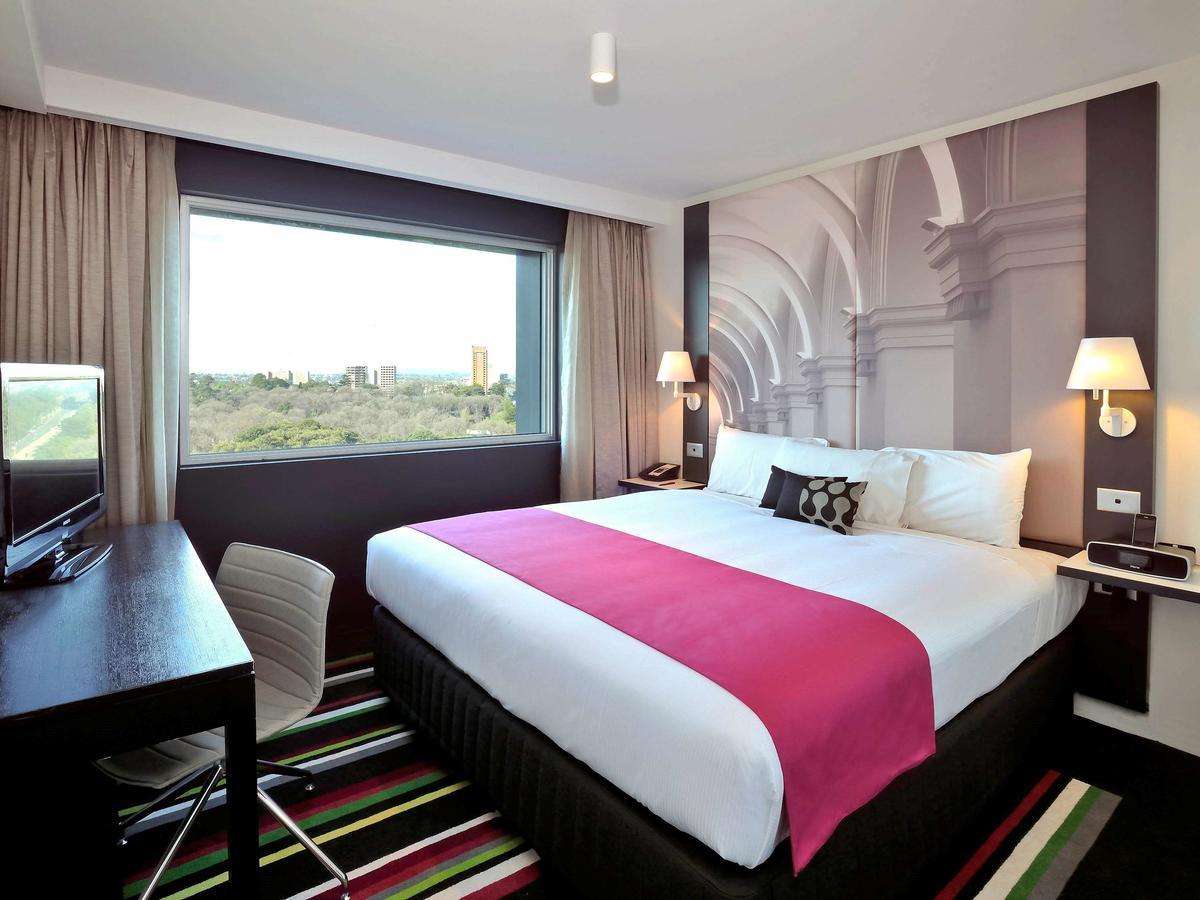 Mercure Melbourne Treasury Gardens מראה חיצוני תמונה